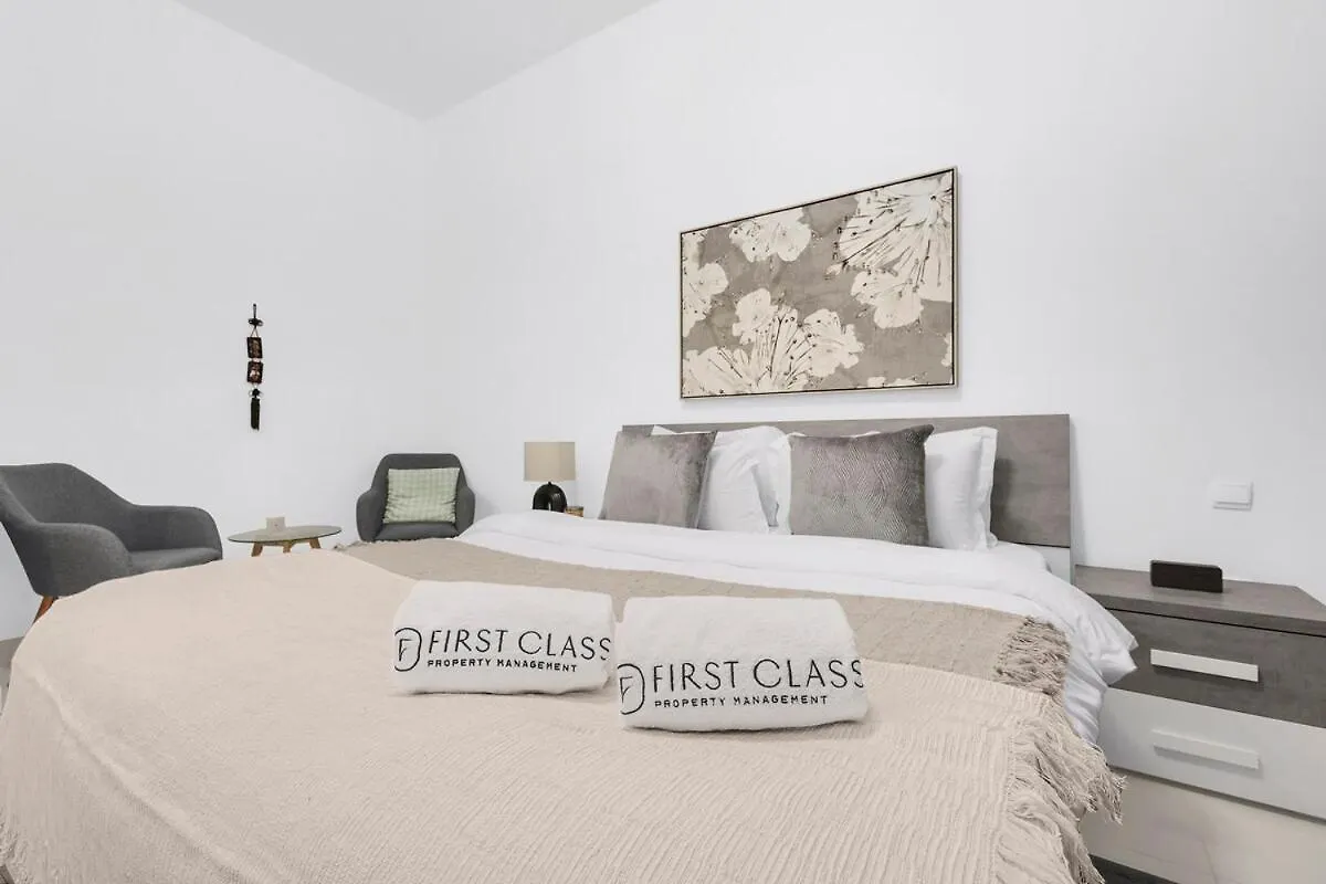 First Class 1Br Panoramic City View Dubai