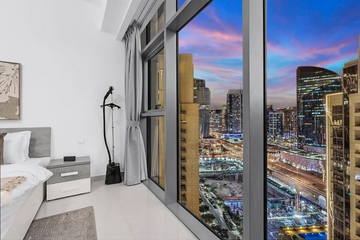 First Class 1Br Panoramic City View Dubai Apartment